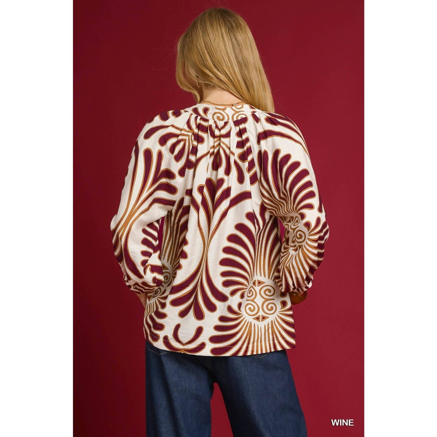 Rosie Flowy silhouette V-neck Top