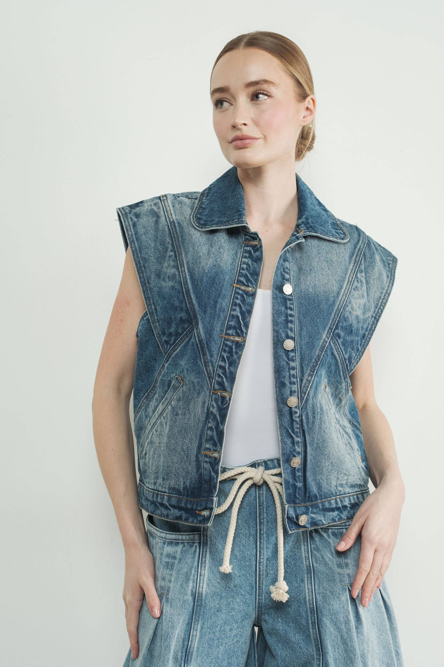Wendy - WIDE SHOULDER SEAM DETAIL DENIM VEST
