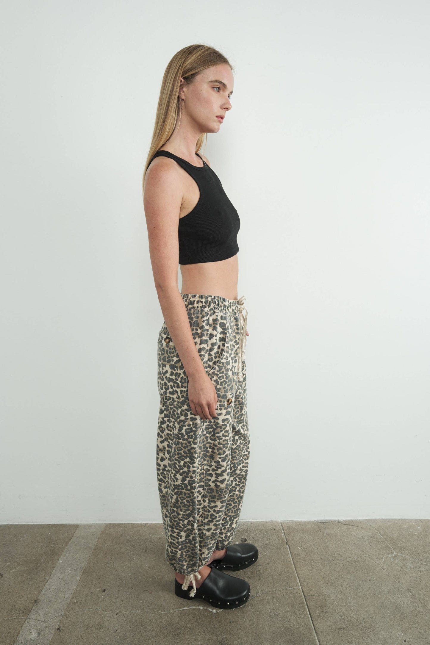 Leo - LEOPARD PRINT RELAXED FIT PULL-ON PANTS