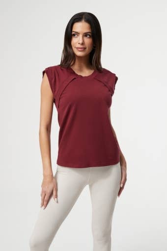 Nux Claire Tee
