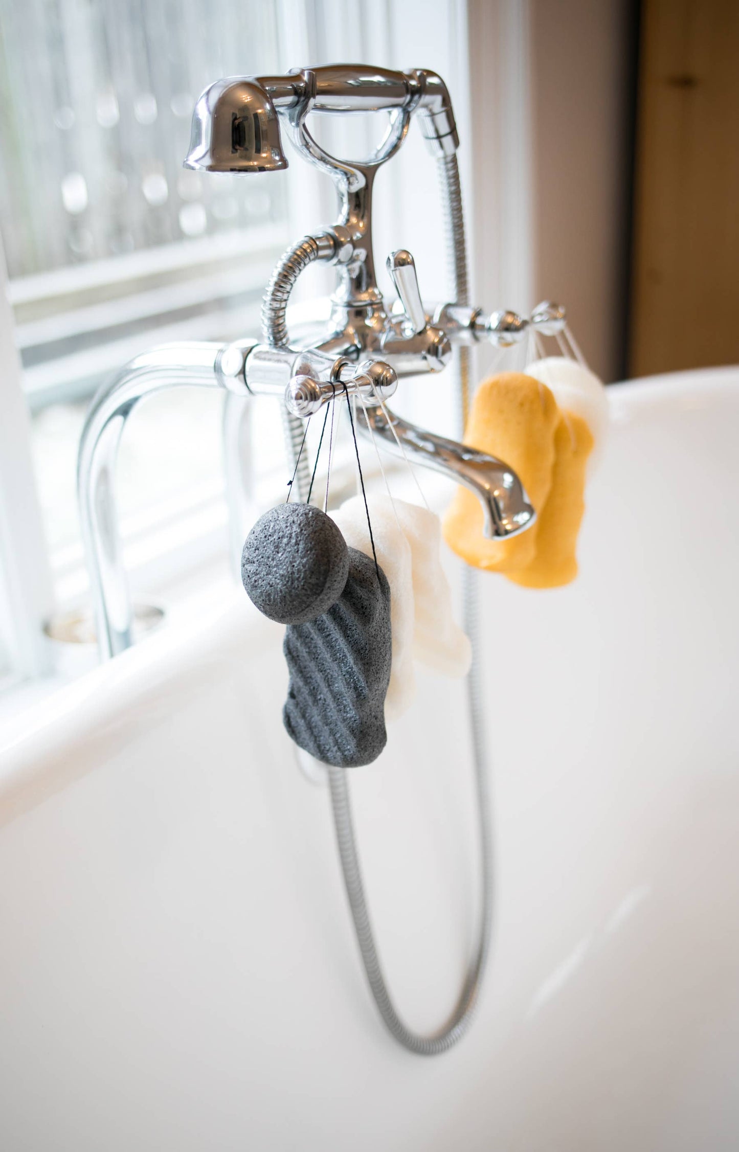 Body Buff Turmeric Konjac Sponge