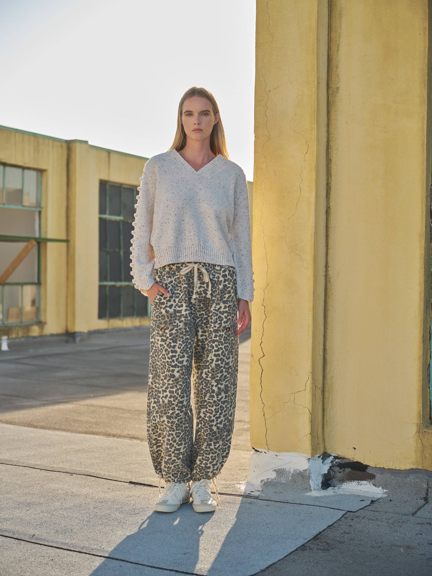 Leo - LEOPARD PRINT RELAXED FIT PULL-ON PANTS