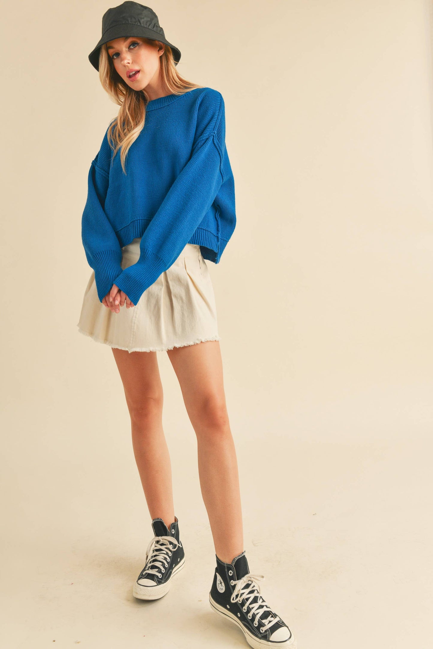 Regina - Sweater 2