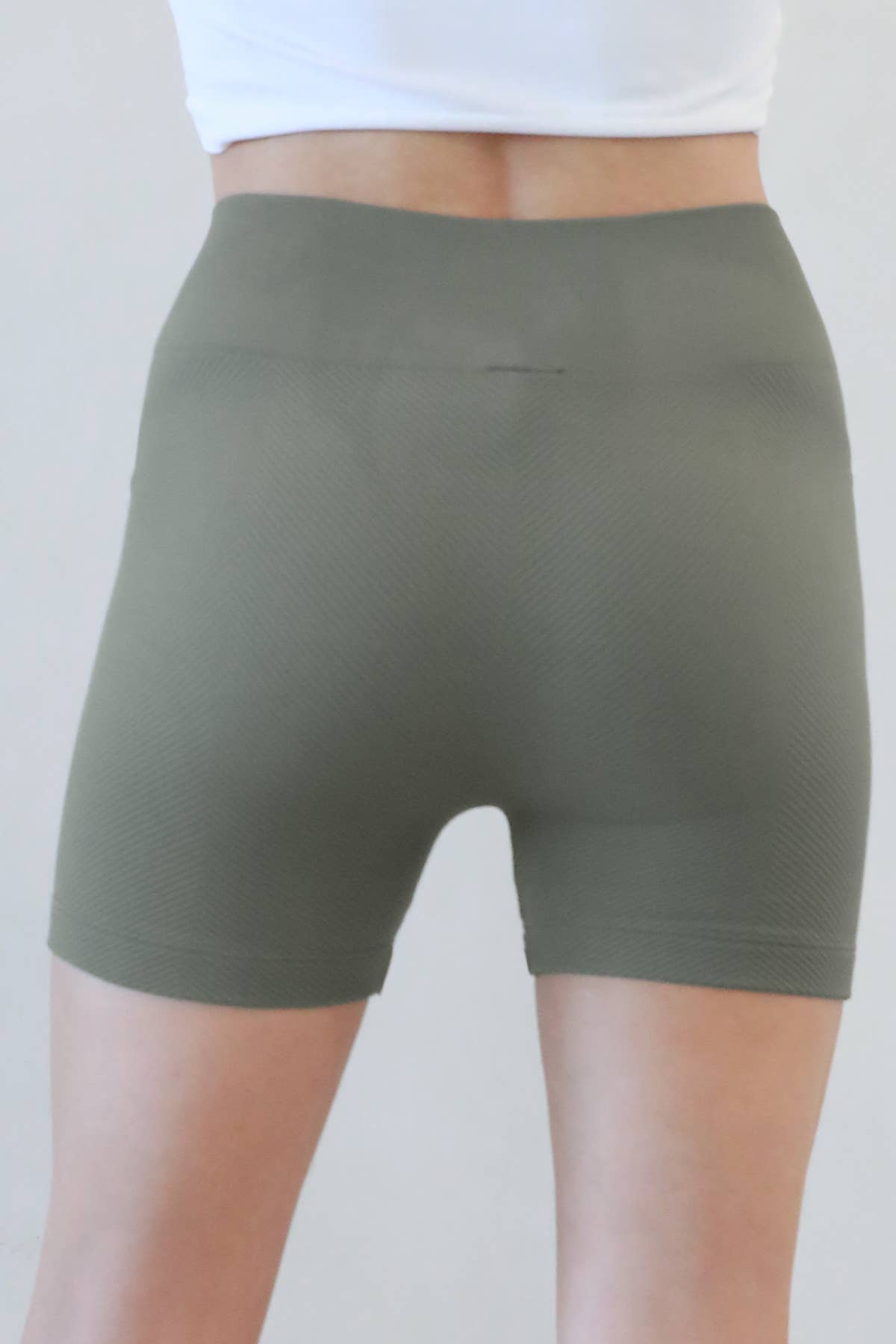 Nikibiki - Chevron Highwaist Biker Shorts