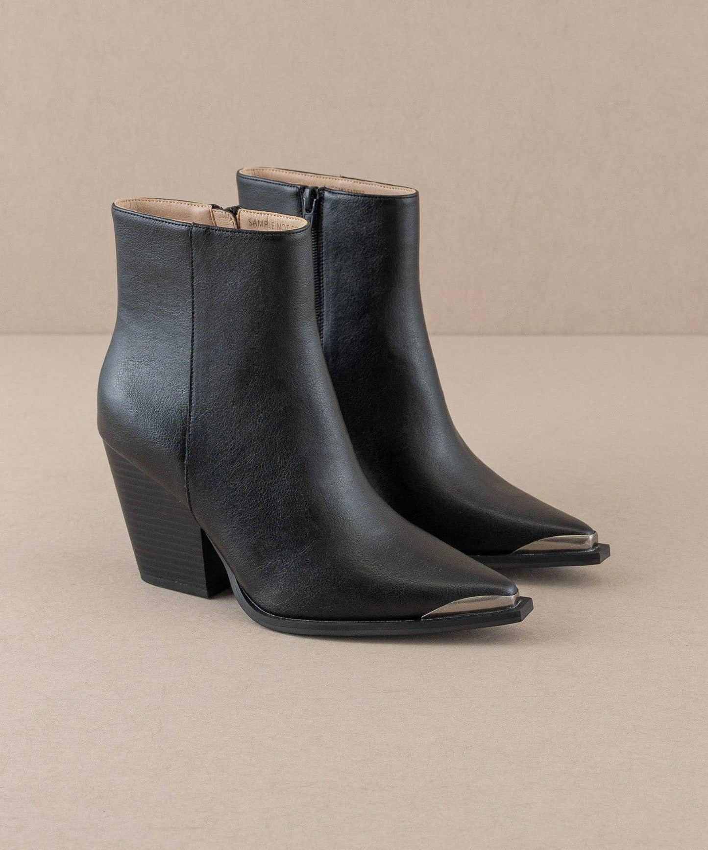 Oasis Society The Frankie Black | Pointed Toe Cap Bootie