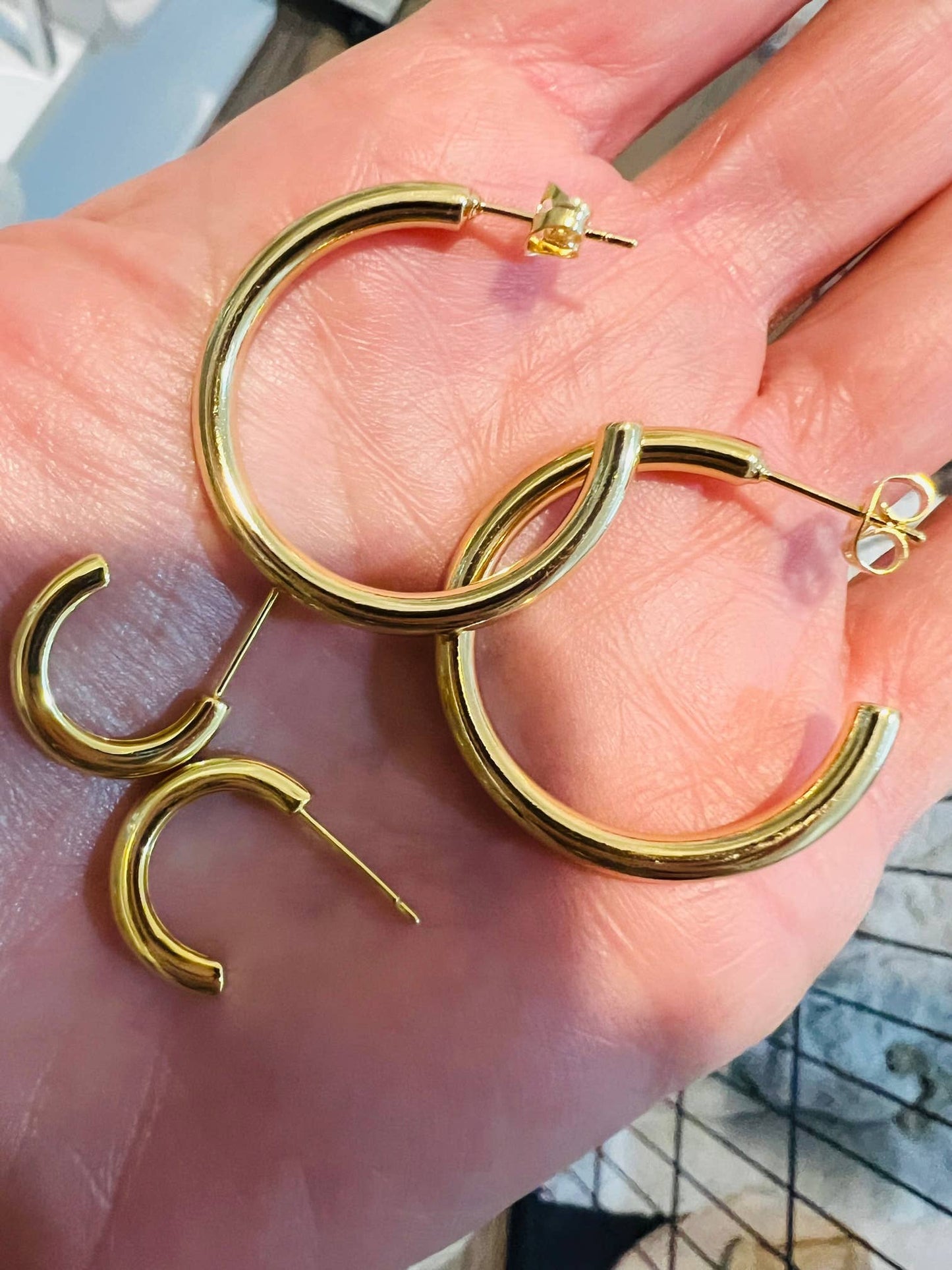 Large gold Loop Posts