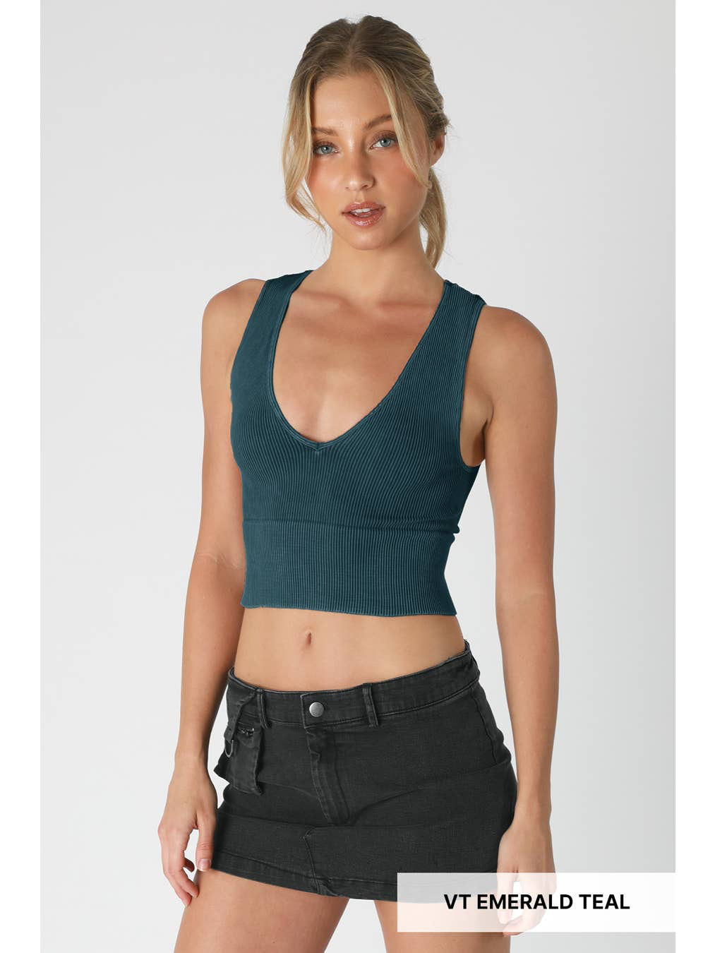 NIKIBIKI Plunge V-neck Ribbed Crop Top