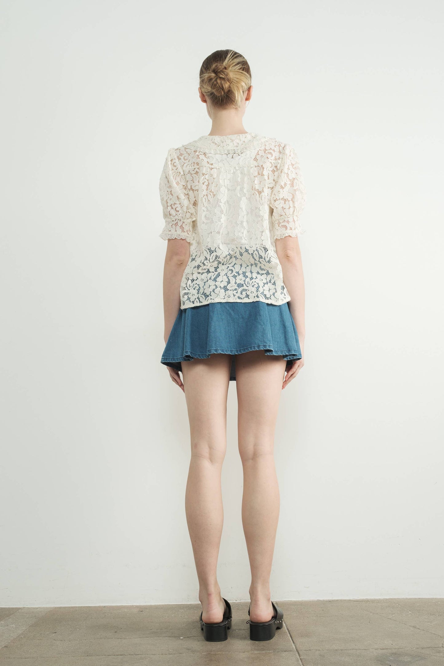 Jane Peter Pan Collar Lace Blouse