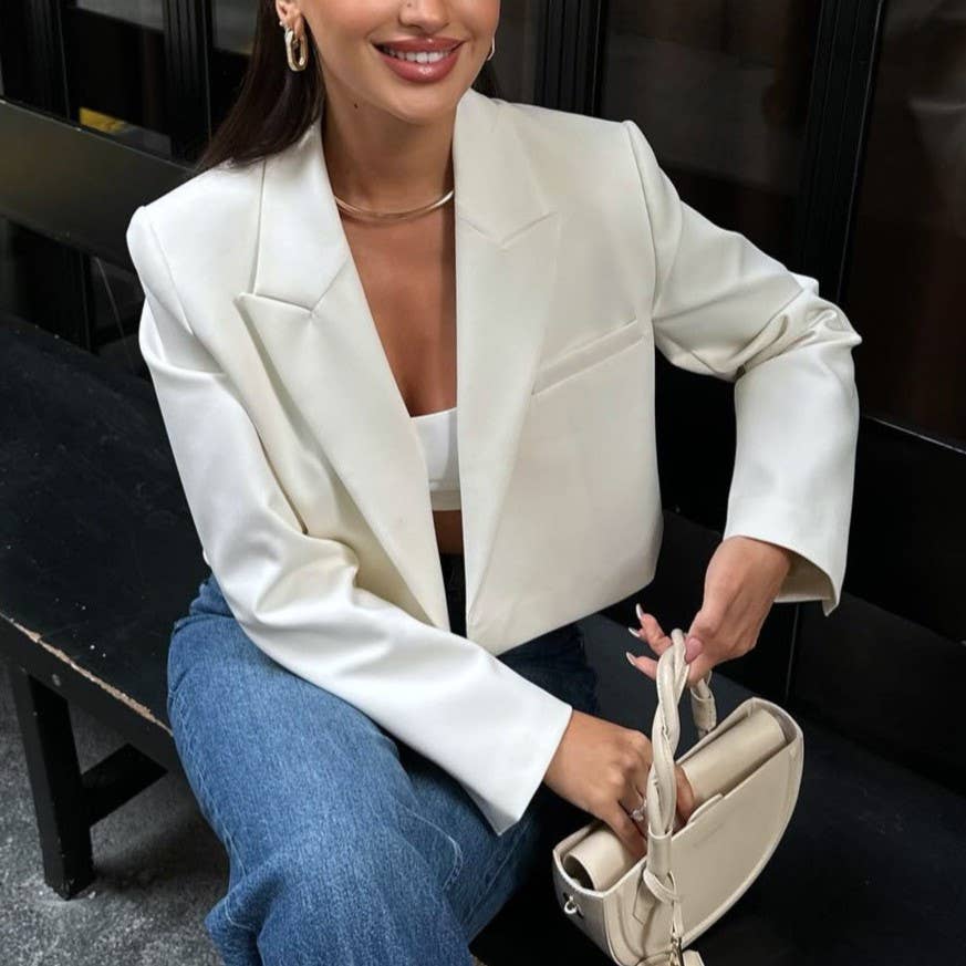 Blair - Buttonless Slim-Fit Lapel Cropped Blazer