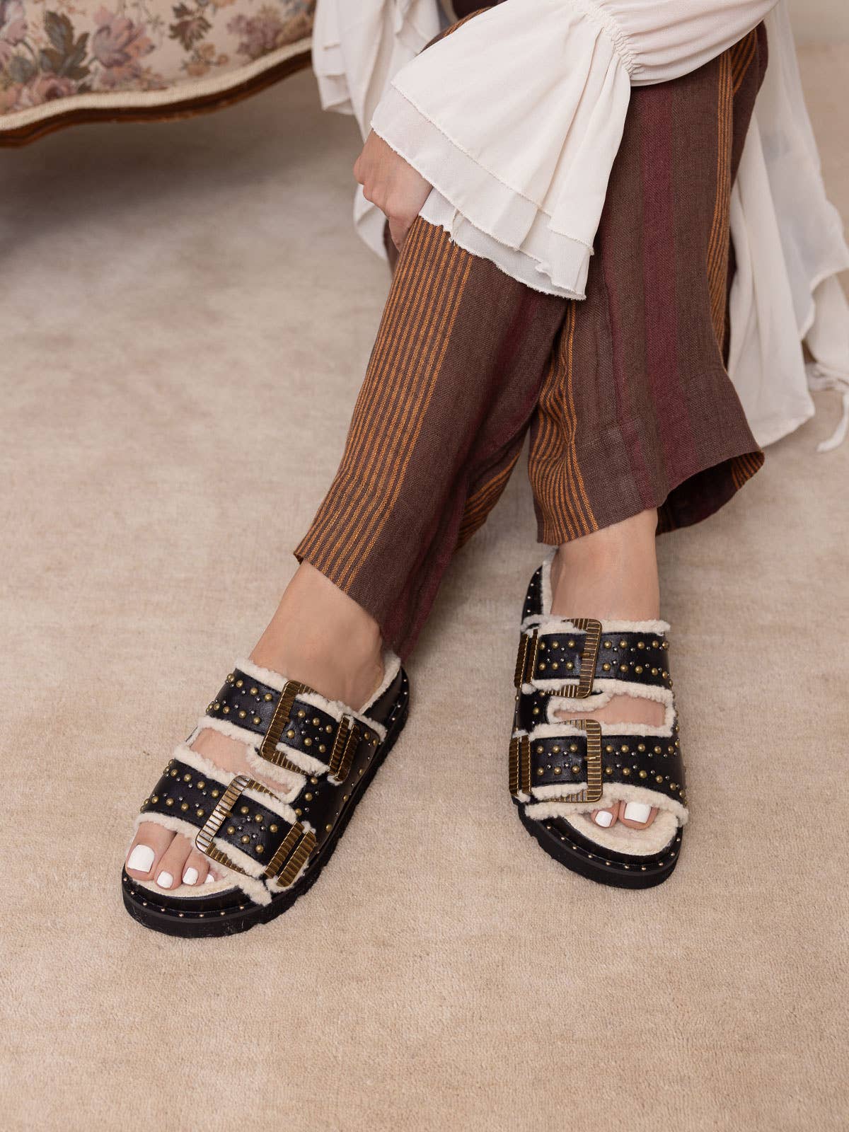 The Gaylen Black Studded Buckle Fleece-Lined Slide