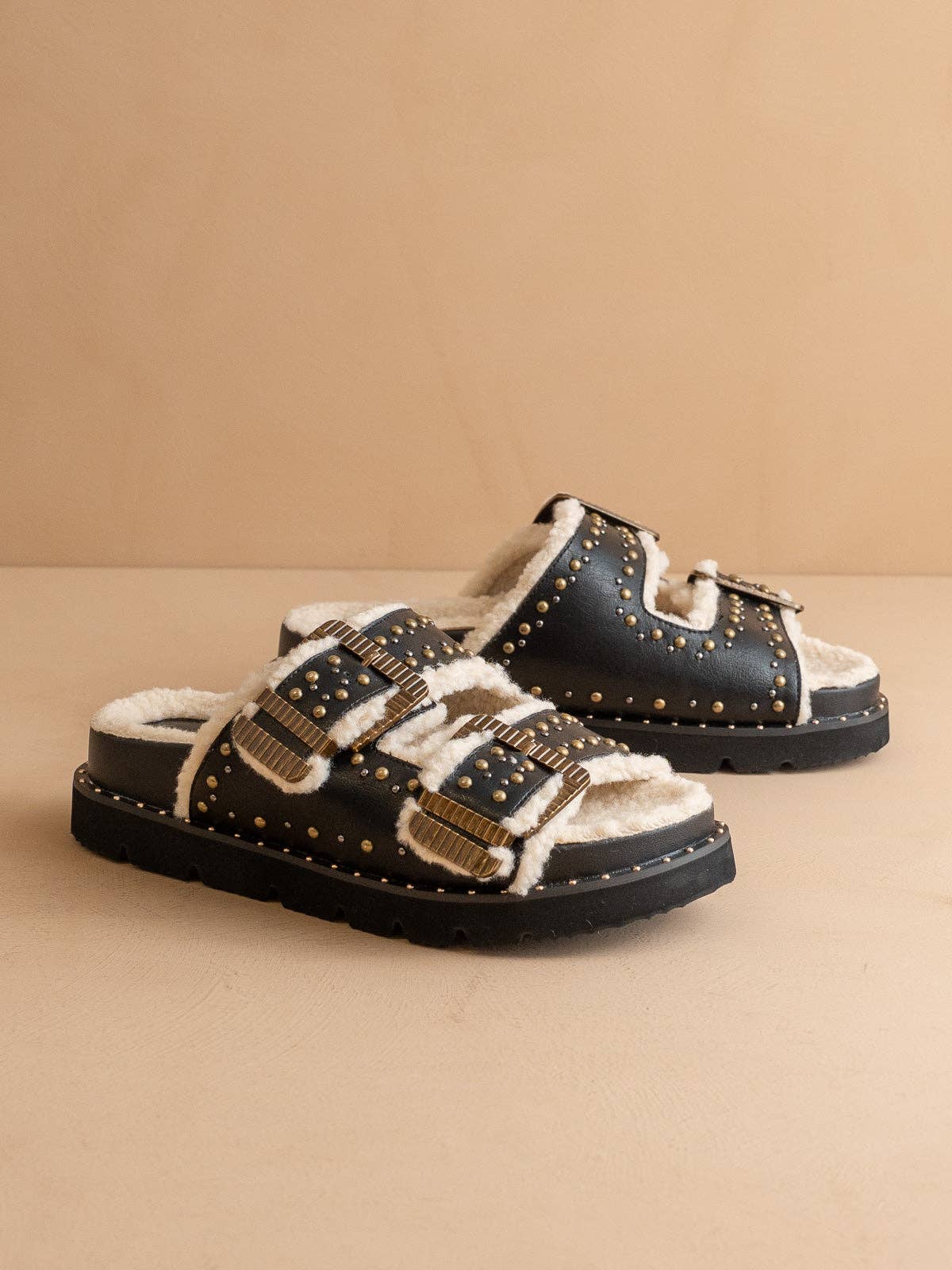 The Gaylen Black Studded Buckle Fleece-Lined Slide