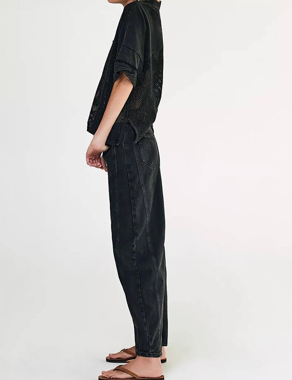 Cassidy Mid Rise Wide Leg Barrel Jeans