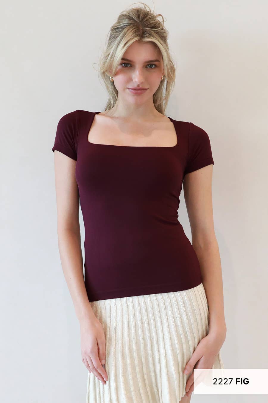 Square Neck SS Top Nikibiki