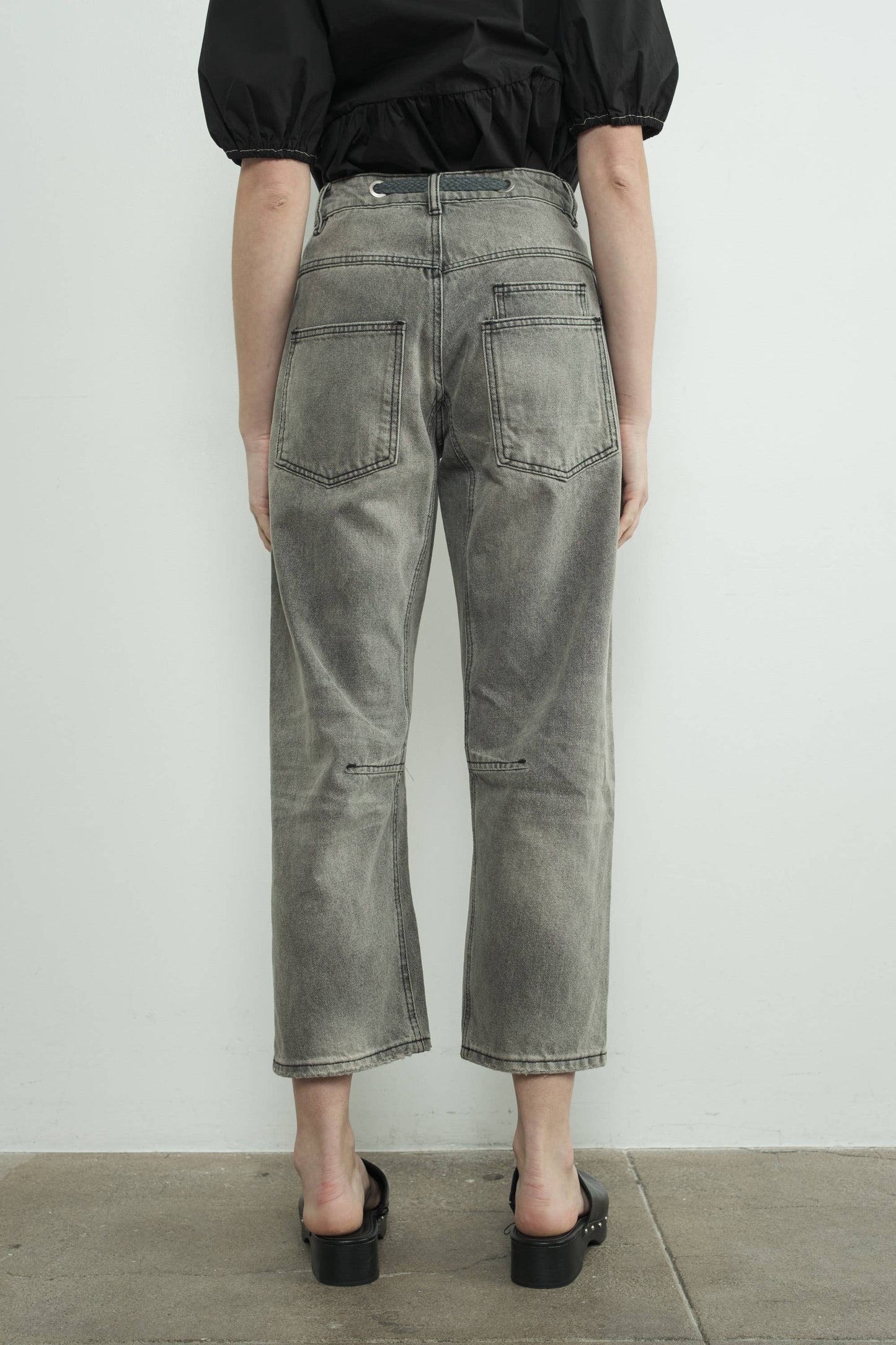 Bailey - Barrel Denim Pants With Eyelet Waist