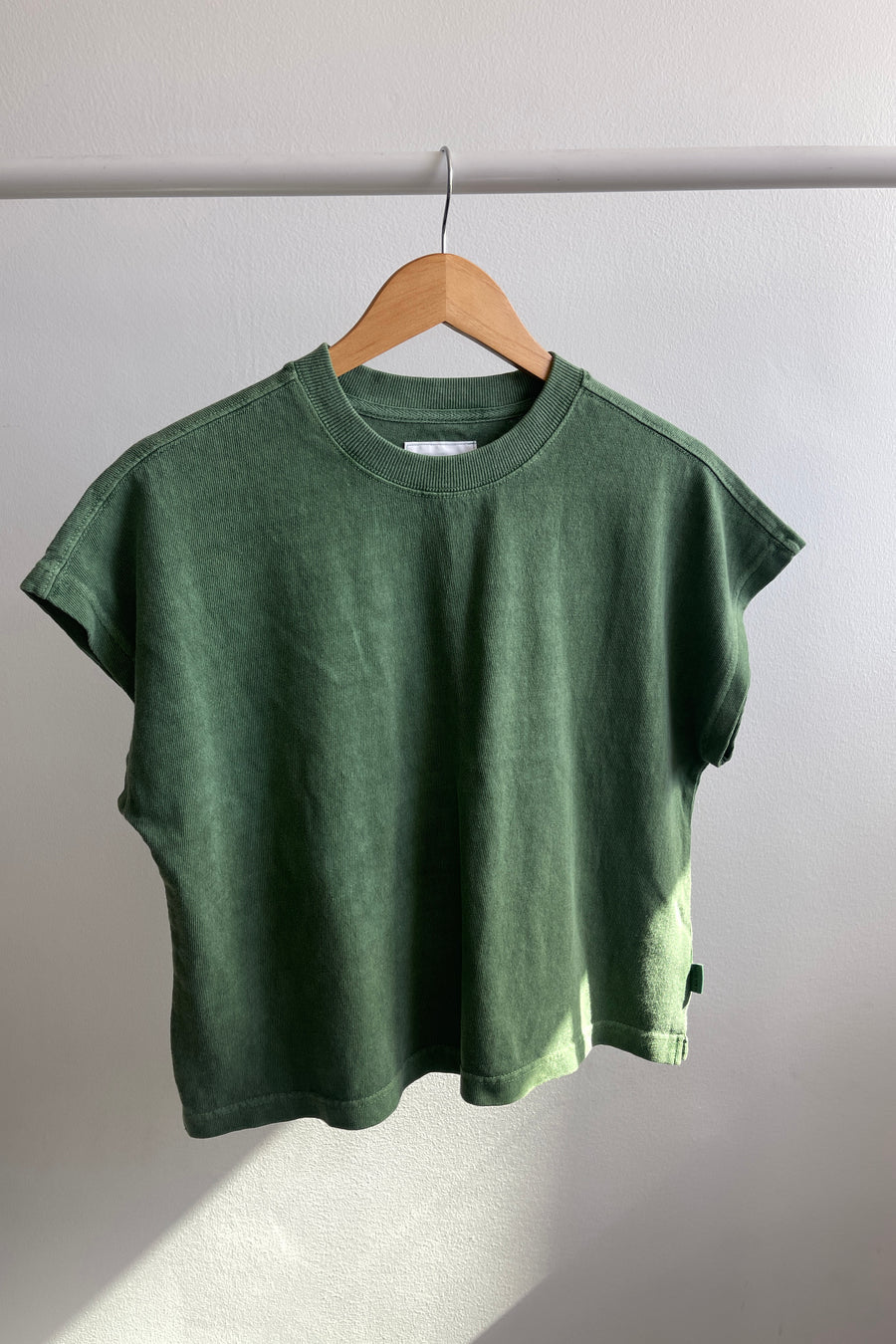 Le Bon Shoppe - Jeanne Tee