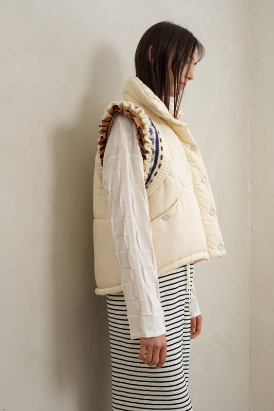 Penny - Elegant Embroidered Puffer Vest