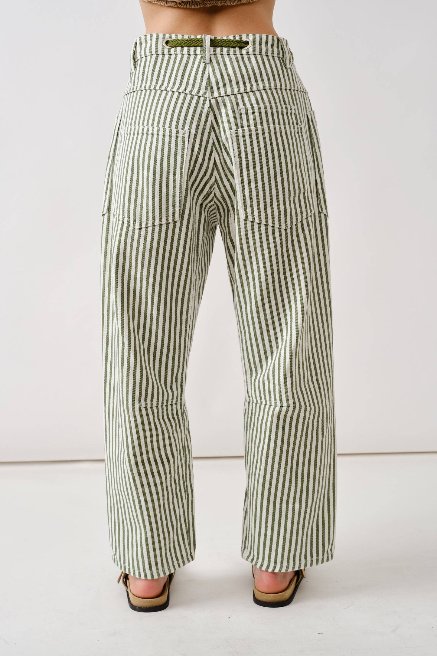 Bailey - Barrel Denim Pants With Eyelet Waist