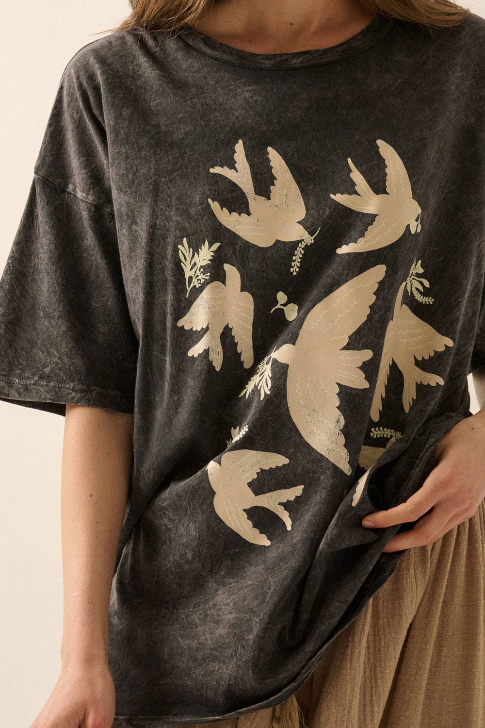 Val - Vintage Birds Mineral Washed Oversized Graphic Tee