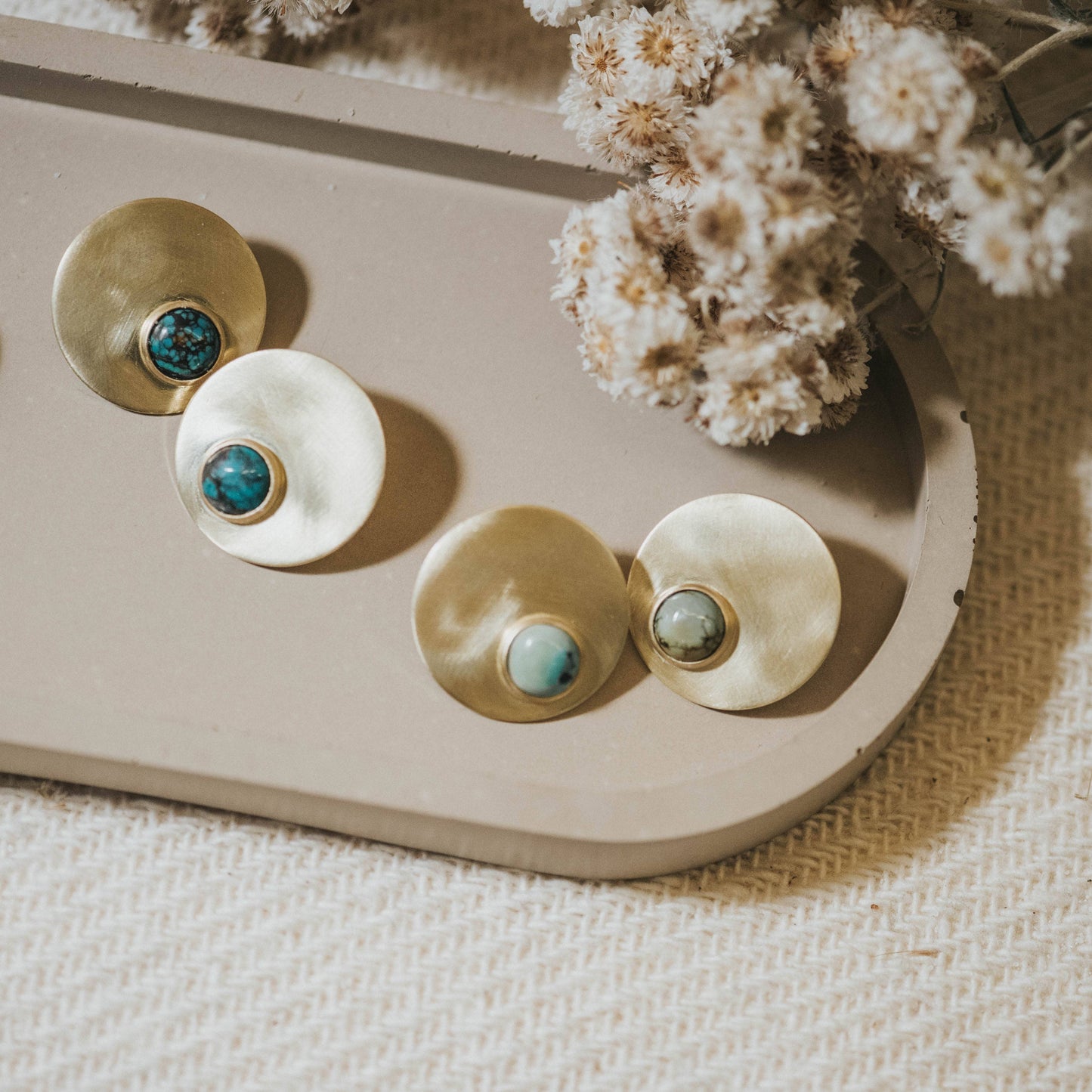 Commonform Orb Studs