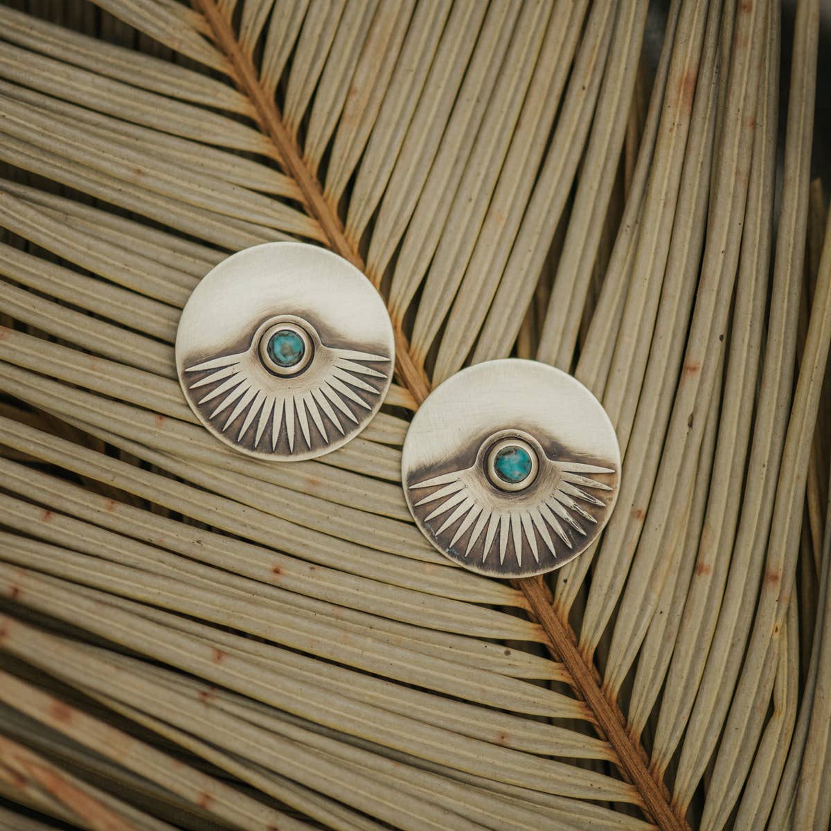 Commonform Yarrow Studs