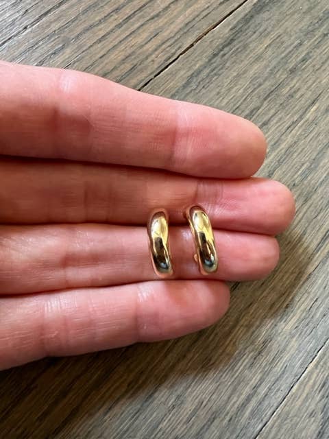 Pearly Girl Hoops