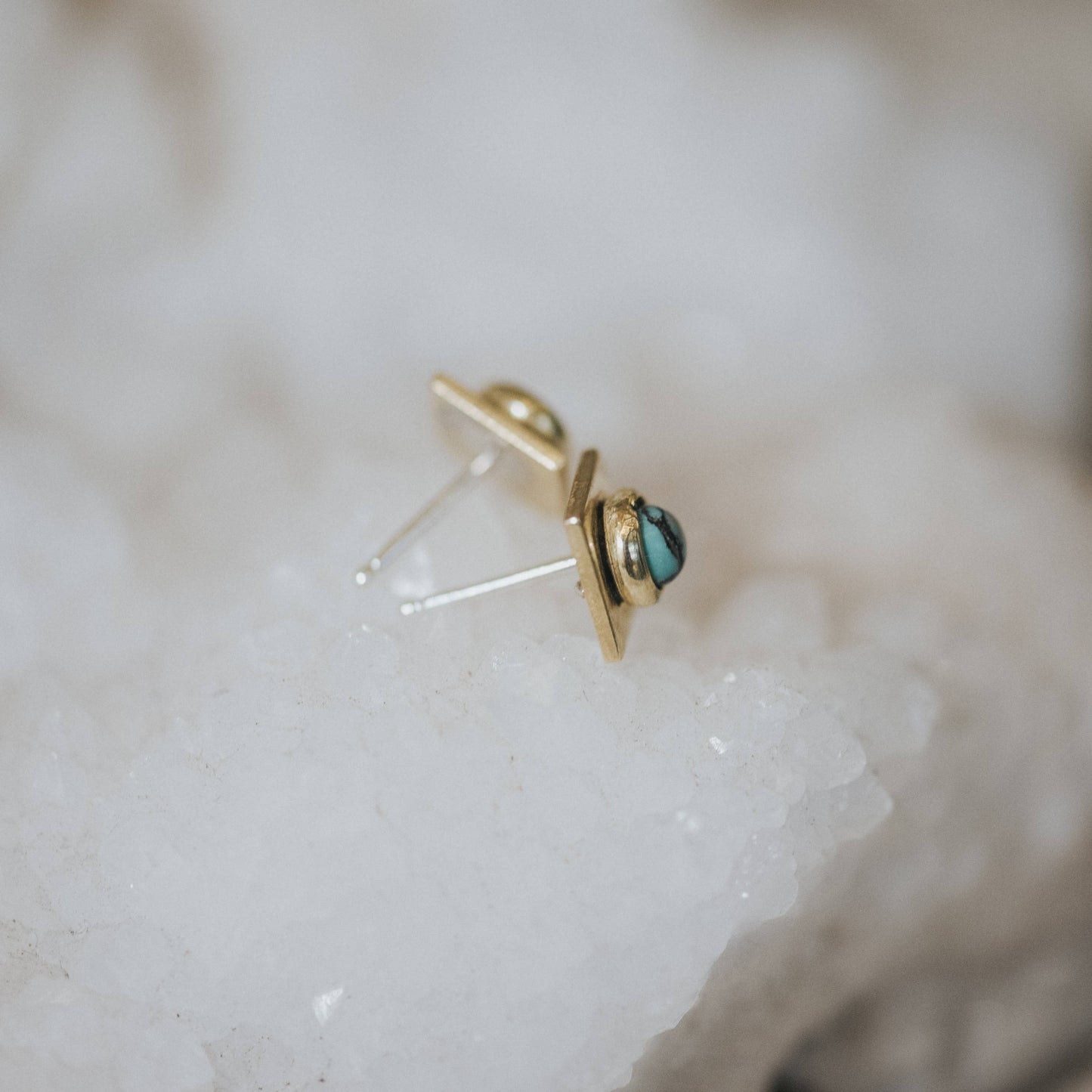 Commonform Finn Studs