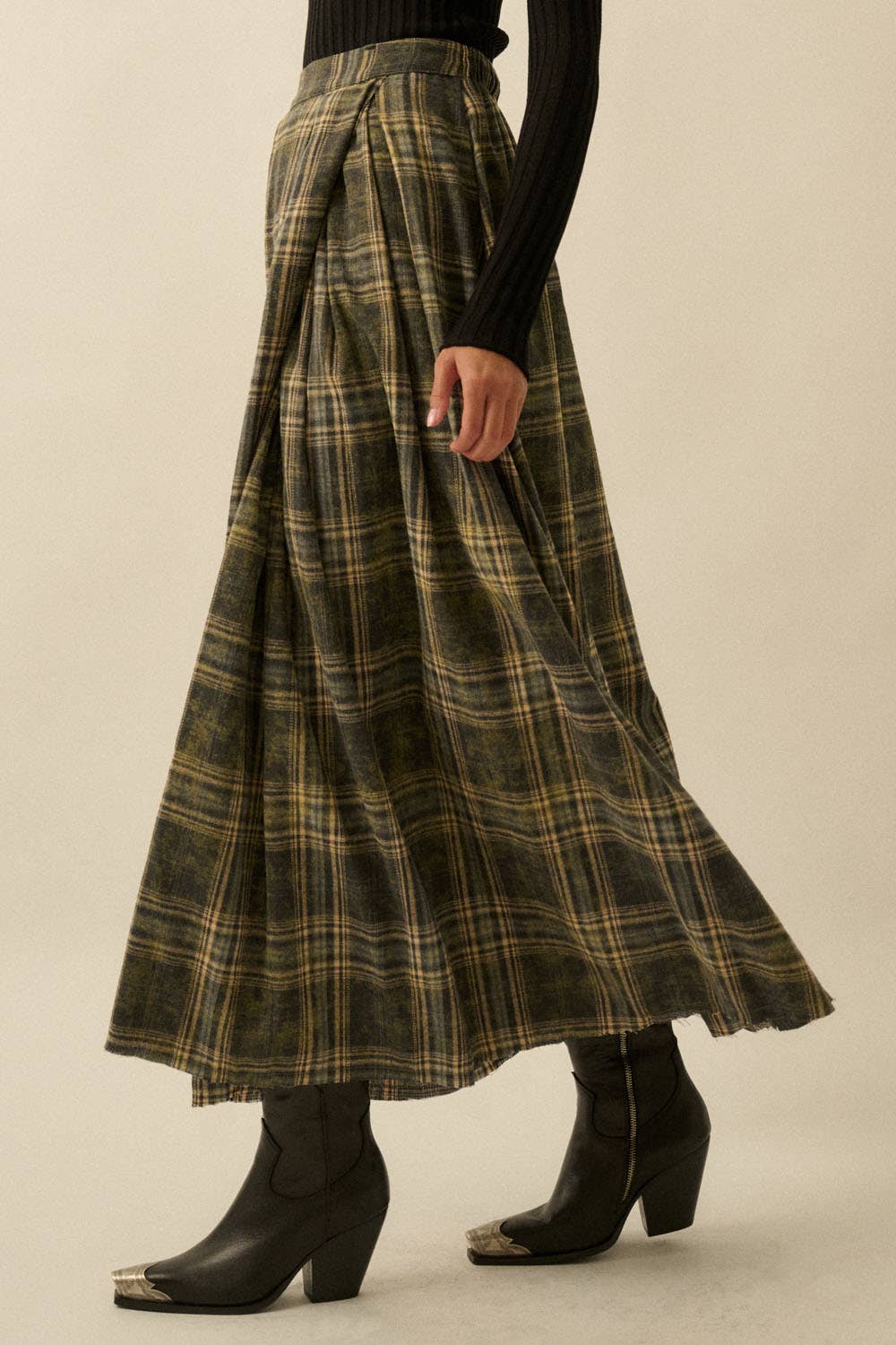 Daisy Plaid Raw Hem Maxi Skirt