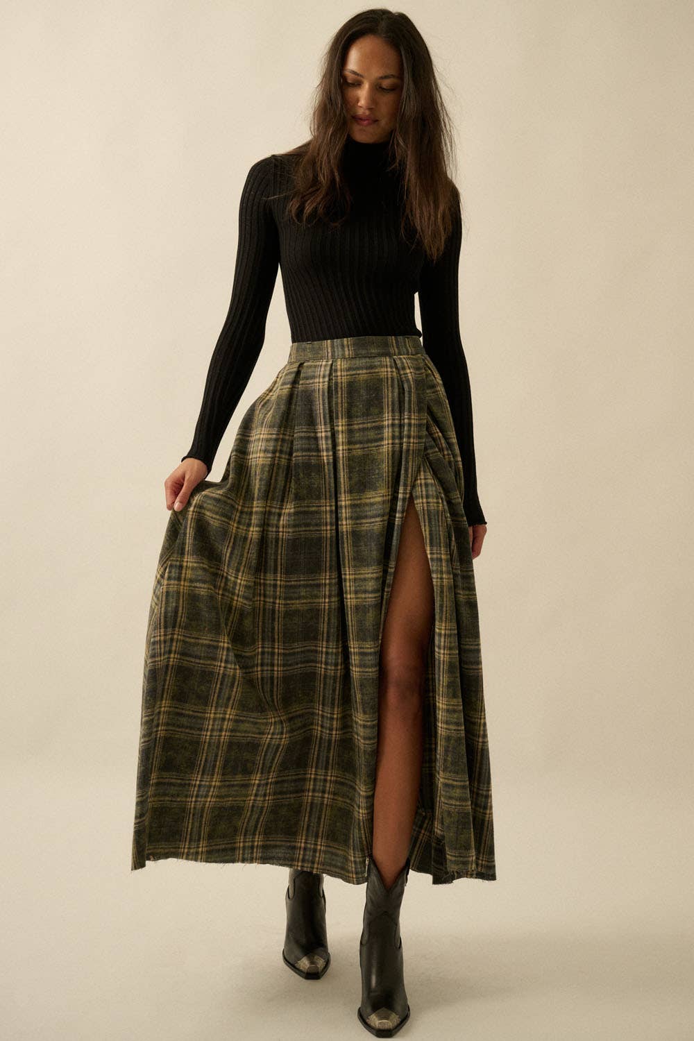 Daisy Plaid Raw Hem Maxi Skirt
