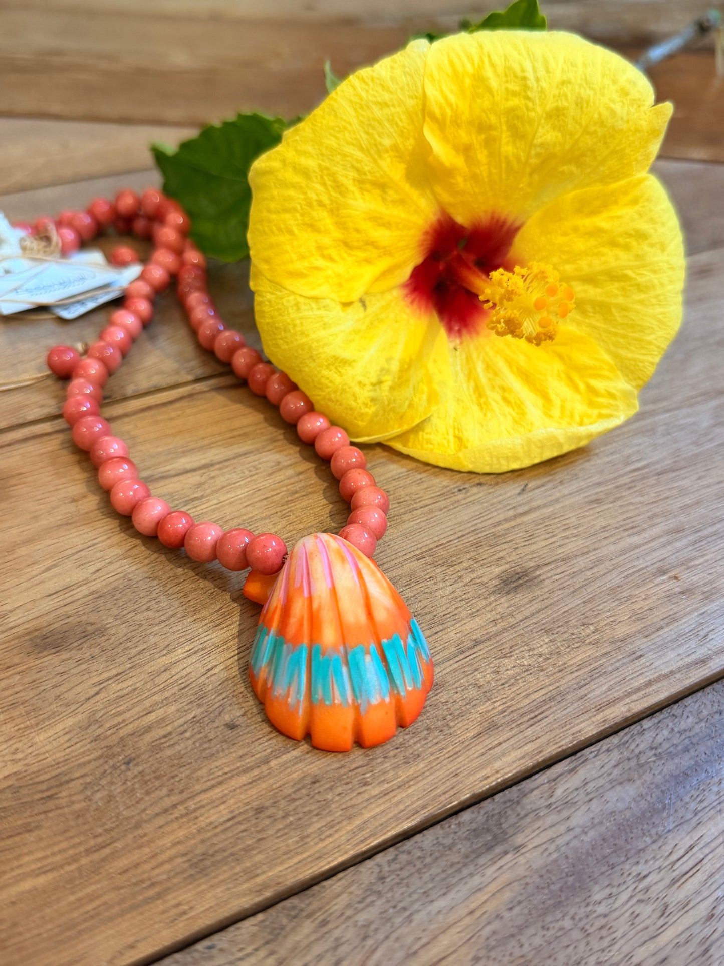 Spondylus Necklace - Coral