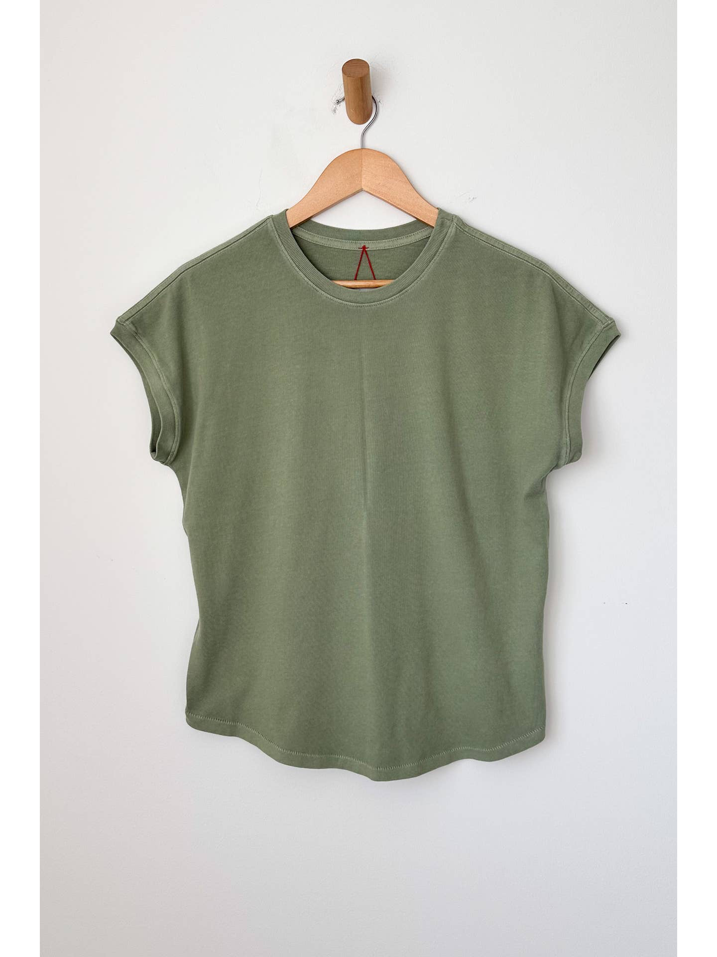 Le Bon Shoppe - Ease Tee