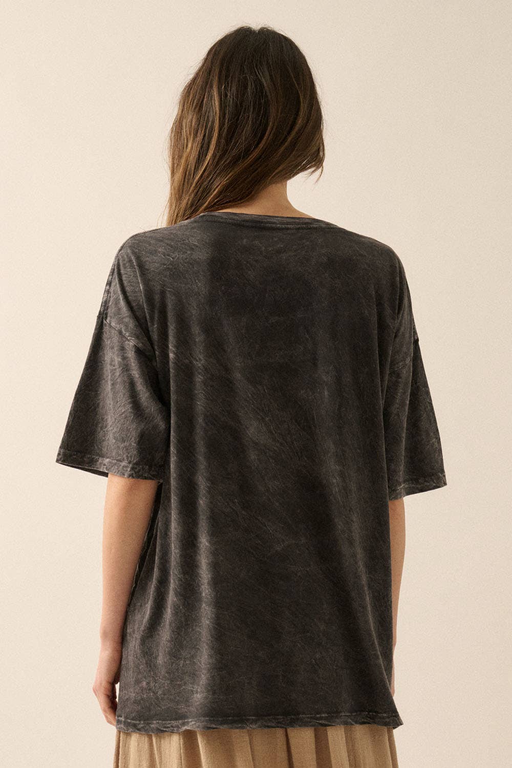 Val - Vintage Birds Mineral Washed Oversized Graphic Tee