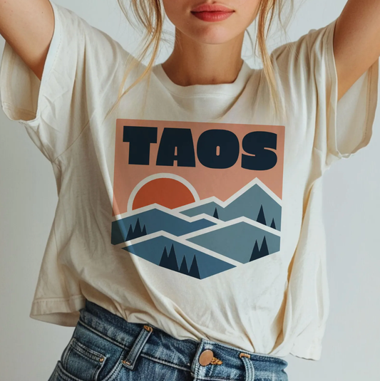 Women's Taos, New Mexico Boxy Graphic Tee - Slightly Cropped