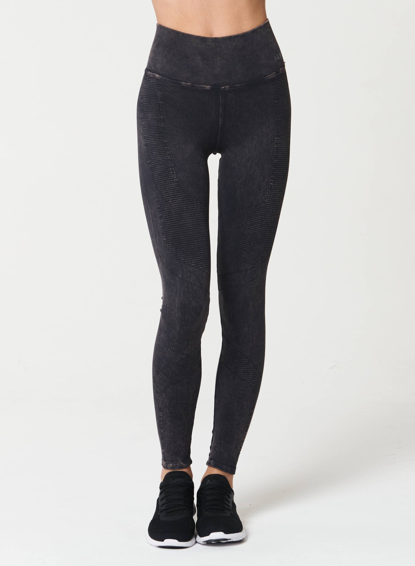 Body Engineered® One By One Legging Mineral Wash