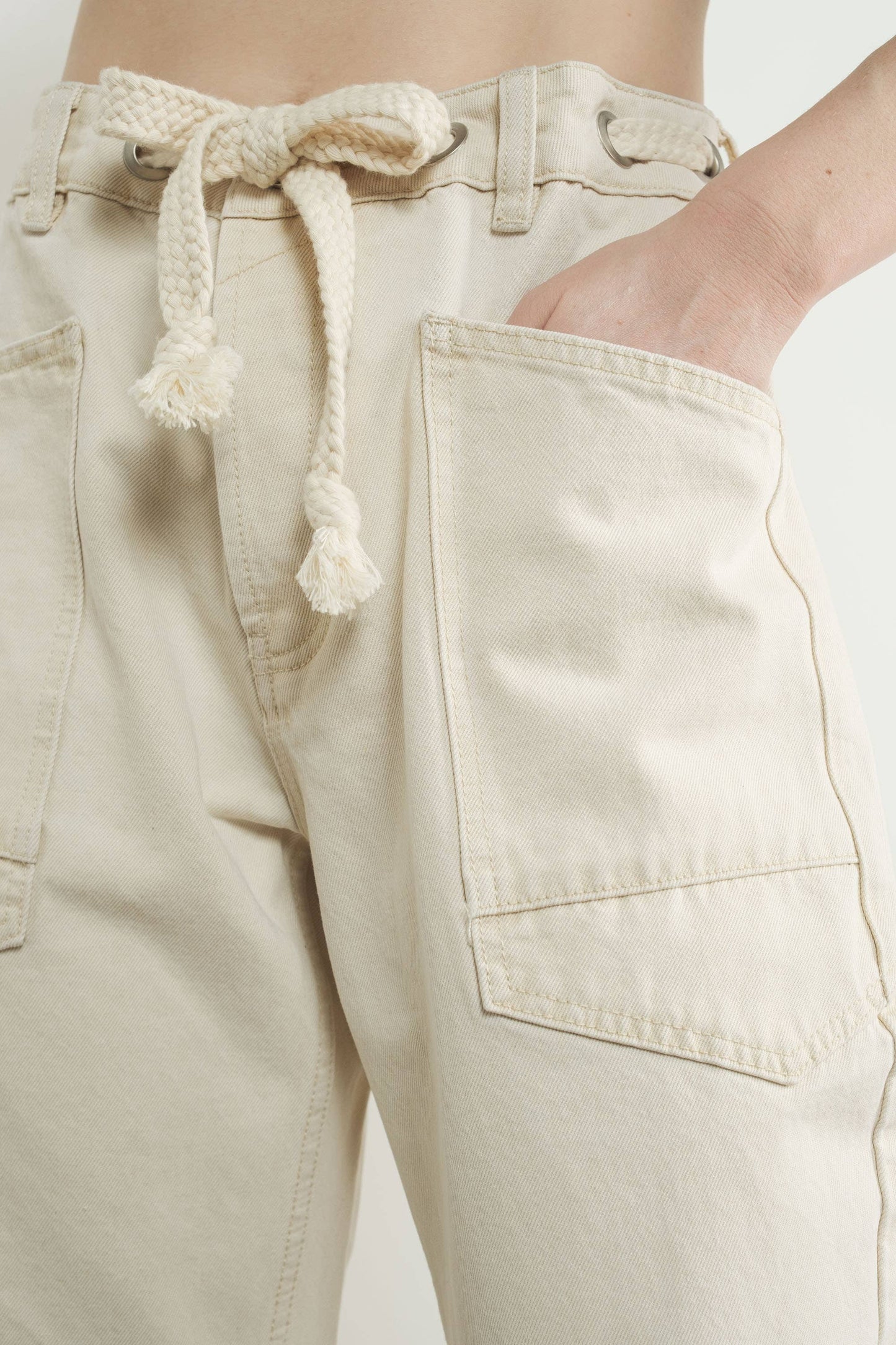 Bailey - Barrel Denim Pants With Eyelet Waist