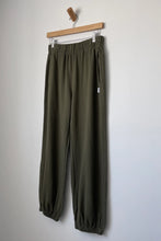 Balloon Pants by Le Bon Shoppe