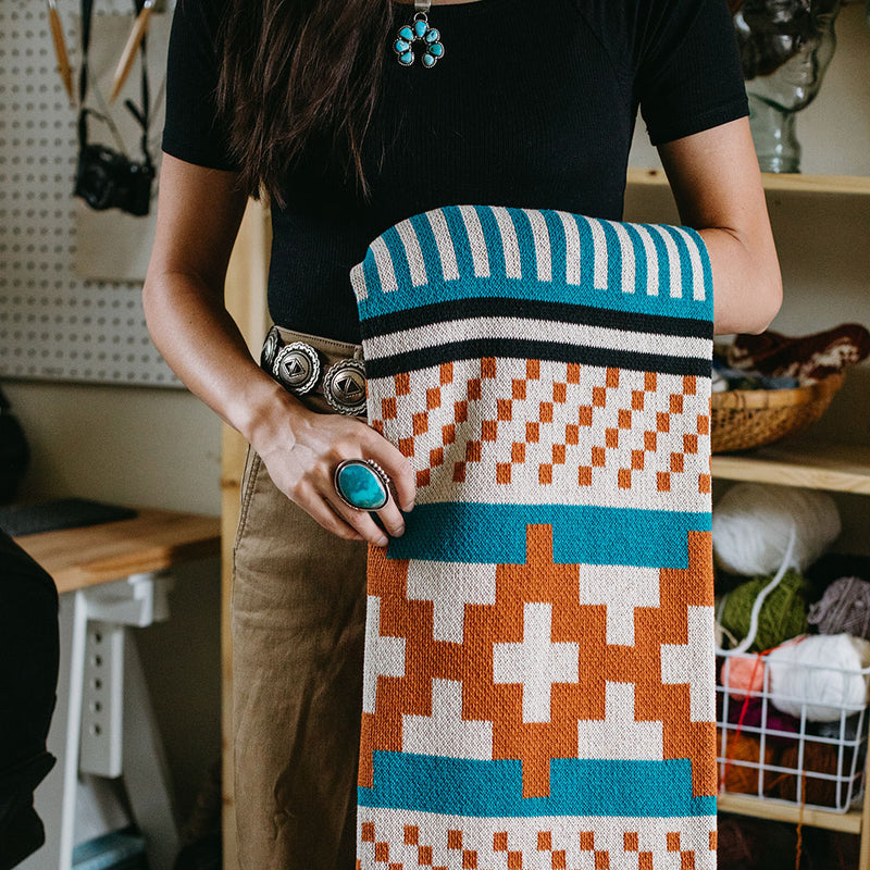 Seek & Swoon Desert Dweller Throw